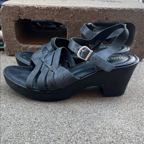 Born Shoes - BORN leather strappy platform heeled sandals. Size 10M